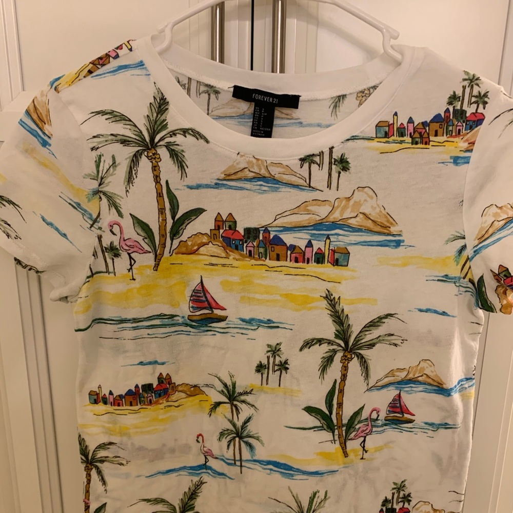 Forever 21 tee shirt